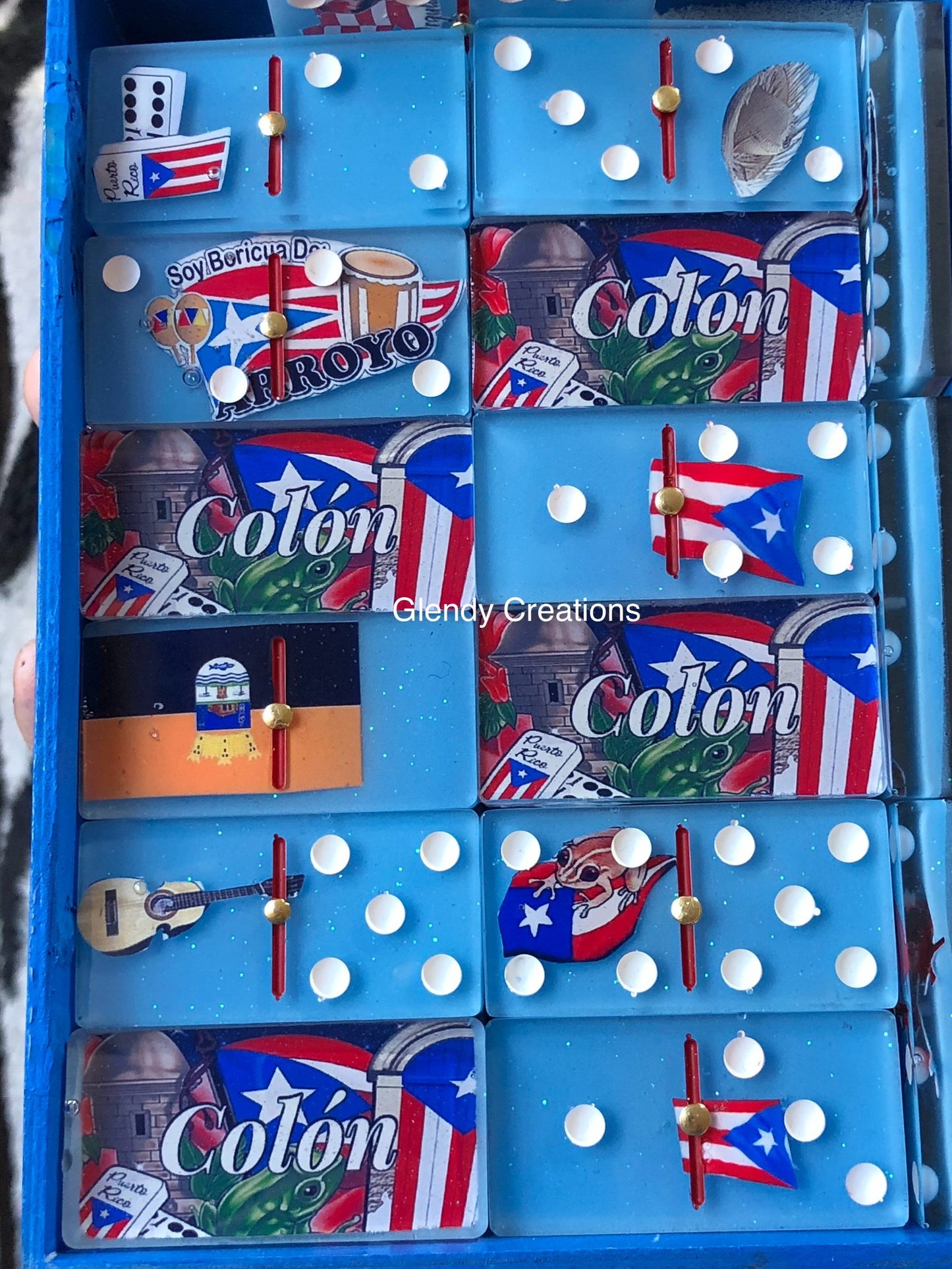 Dominoes típico de Puerto Rico