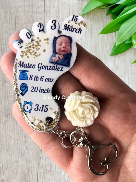 Personalized Baby Foot Keychain – Custom Baby Photo & Birth Details Acrylic Gift