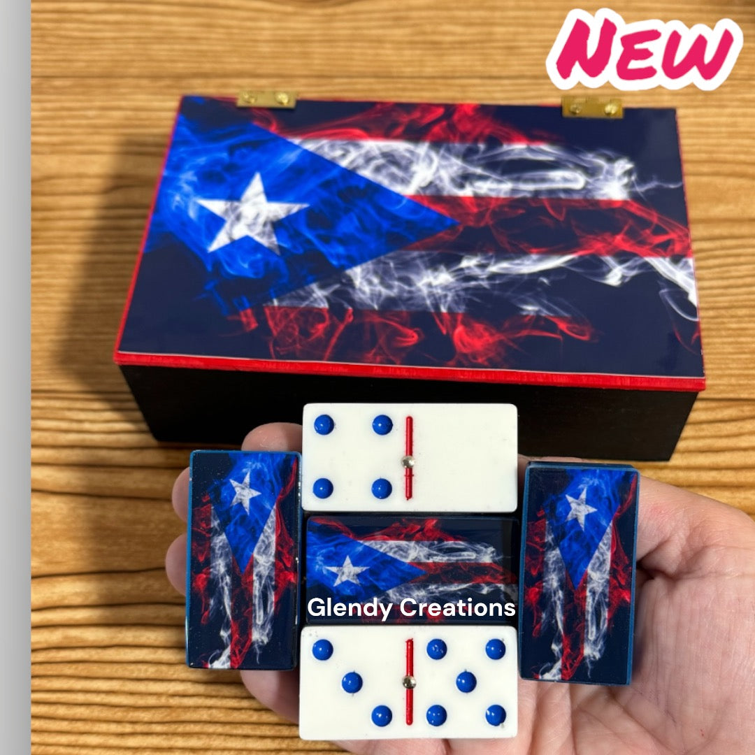 Dominoes con La bandera de Puerto Rico